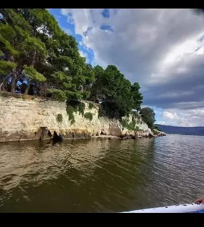 לינה וארוחת בוקר La Torre Antica פוצ'ה ואראנו
