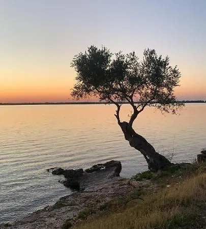 La Torre Antica Bed & Breakfast Foce Varano