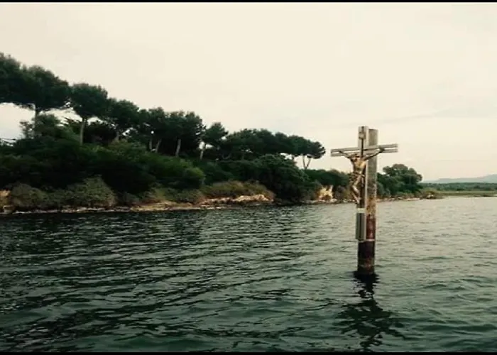 La Torre Antica Foce Varano